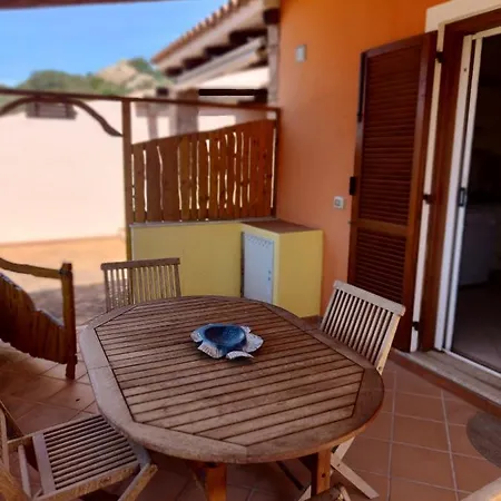 Apartmán Sardegna Vista Mare Rena Majore